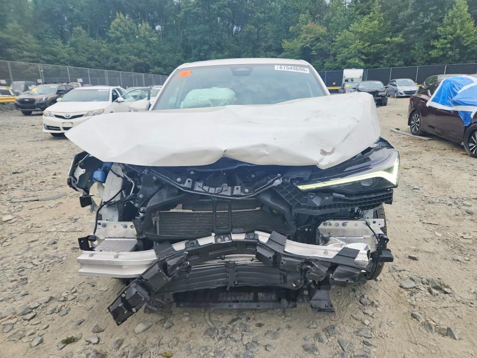 67549696 :رقم المزاد ، 3HDSA1H51SM705819 vin ، 2025 Acura Adx مزاد بيع