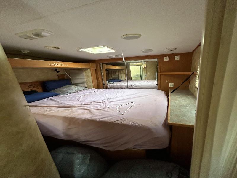 Продажа на аукционе авто 2009 Heartland Rv Recreational Vehicle (rv), vin: 5SFBF29209E013741, номер лота: 68010556