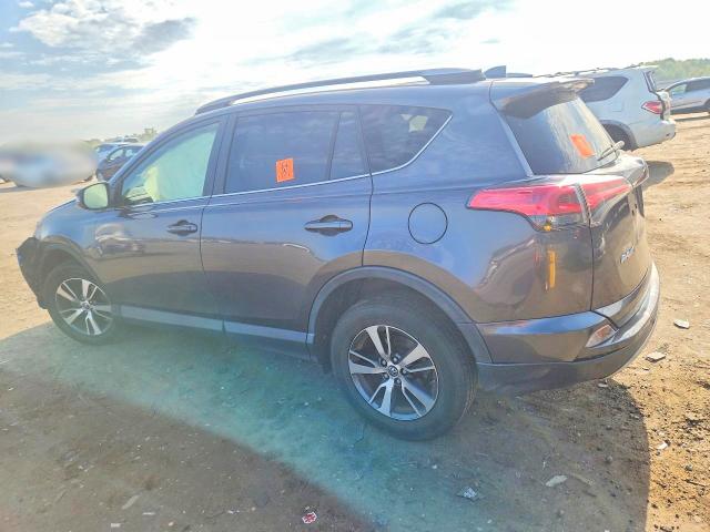 67394406 :رقم المزاد ، JTMRFREV2JJ196842 vin ، 2018 Toyota Rav4 مزاد بيع