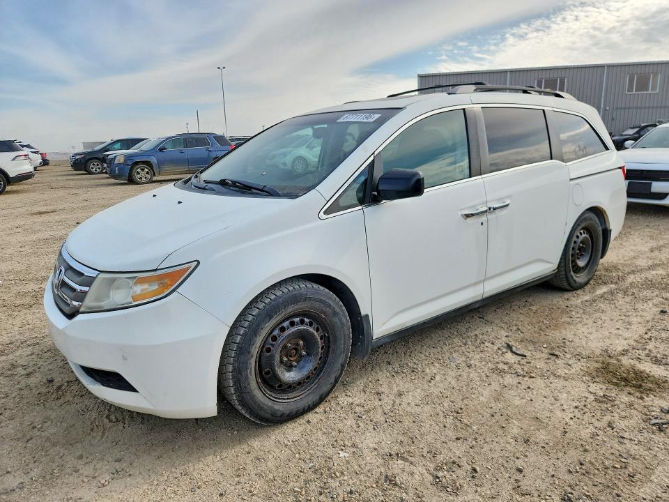 2011 Honda Odyssey მანქანა იყიდება აუქციონზე, vin: 5FNRL5H6XBB501065, აუქციონის ნომერი: 67711196