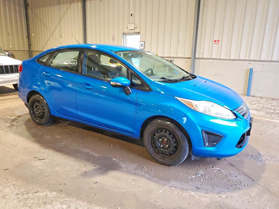 2013 Ford Fiesta მანქანა იყიდება აუქციონზე, vin: 3FADP4BJ1DM192550, აუქციონის ნომერი: 70627246