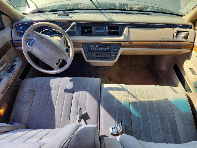 67935496 :رقم المزاد ، 2FACP73WXPX176976 vin ، 1993 Ford Crown Victoria مزاد بيع