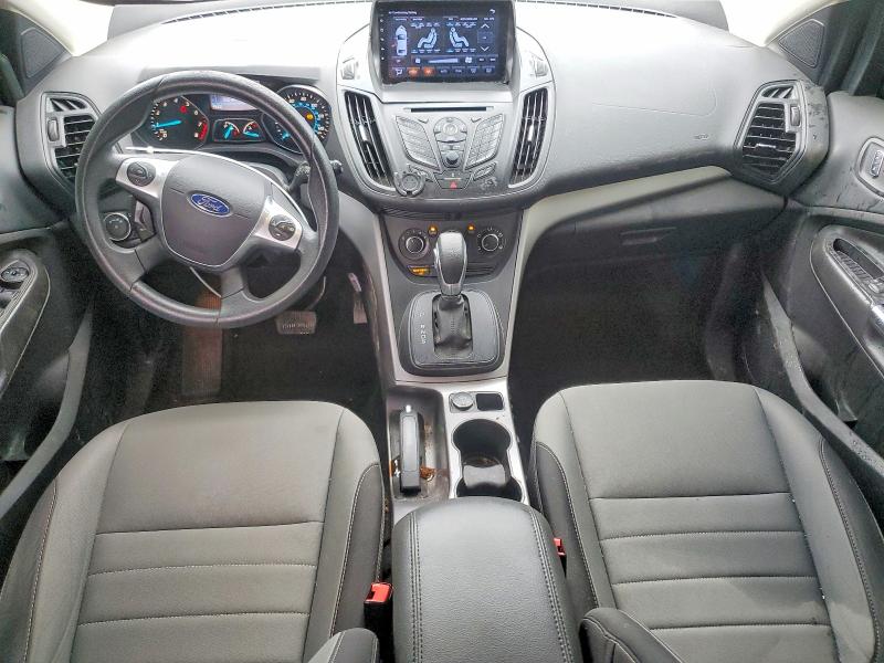 2016 Ford Escape მანქანა იყიდება აუქციონზე, vin: 1FMCU9G9XGUB25130, აუქციონის ნომერი: 67431496