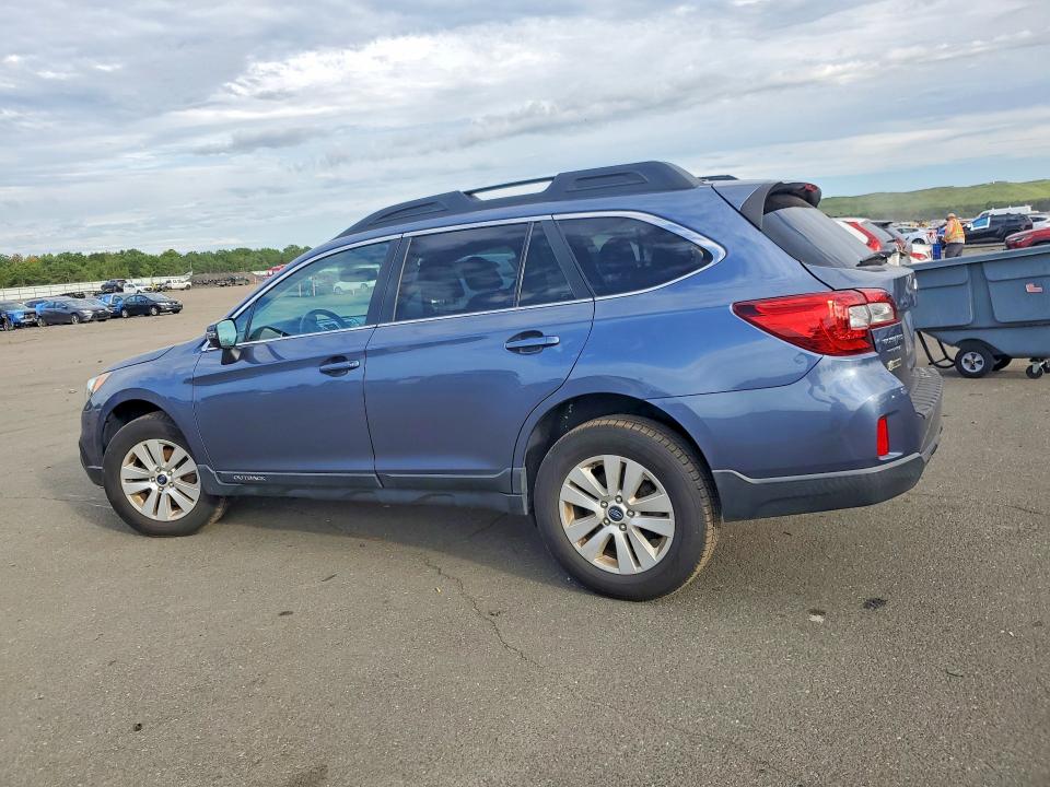 68611026 :رقم المزاد ، 4S4BSAHC6F3334334 vin ، 2015 Subaru Outback مزاد بيع