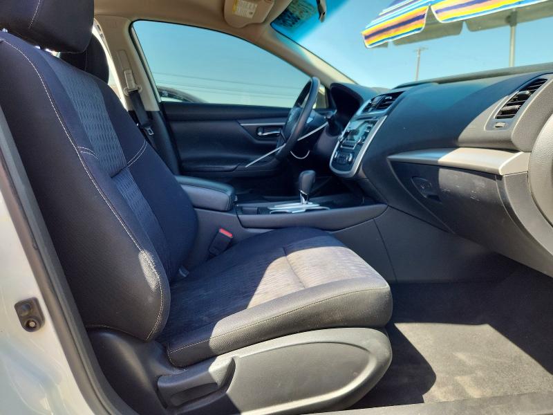 Продажа на аукционе авто 2017 Nissan Altima, vin: 1N4AL3AP4HC499345, номер лота: 70455826