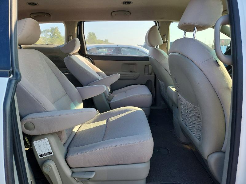 Продажа на аукционе авто 2017 Kia Sedona, vin: KNDMA5C17H6283506, номер лота: 68180376