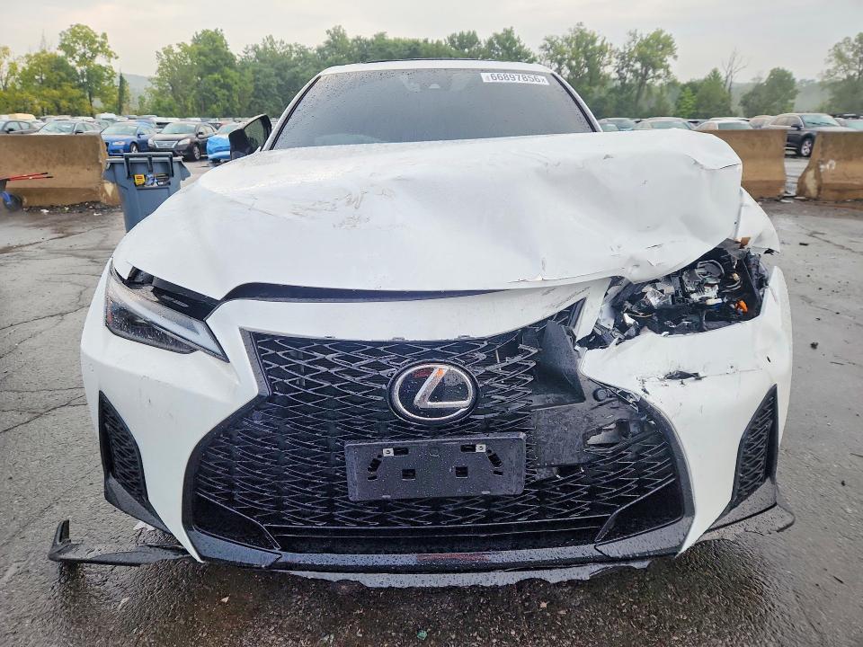 2025 Lexus Is 350 მანქანა იყიდება აუქციონზე, vin: JTHGZ1E2XS5043897, აუქციონის ნომერი: 66897856