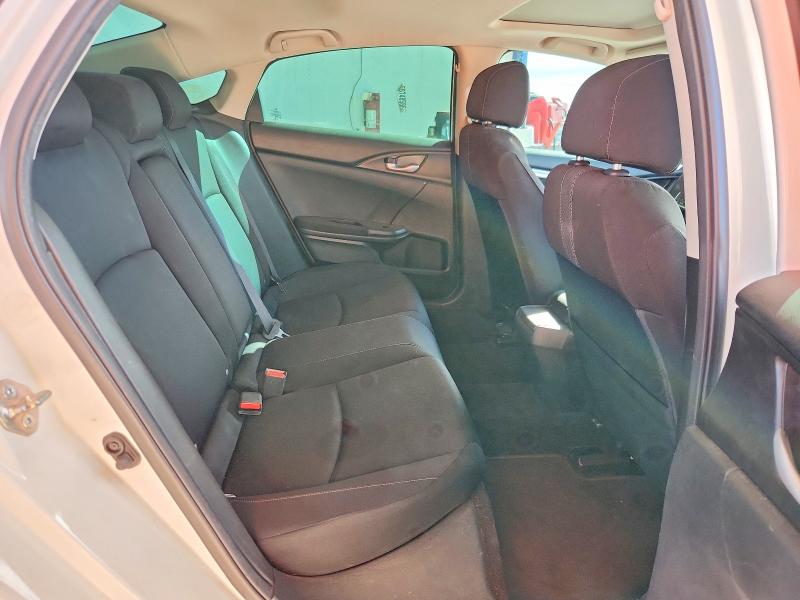 69427736 :رقم المزاد ، 19XFC2F73JE037148 vin ، 2018 Honda Civic مزاد بيع