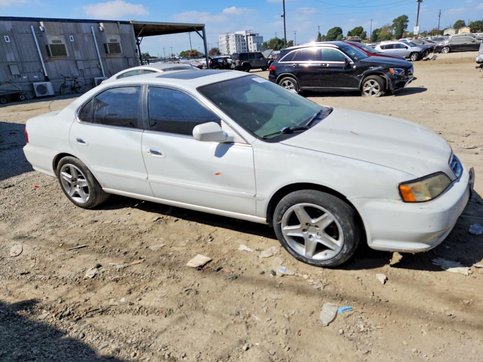 Продажа на аукционе авто 2000 Acura 3.2tl, vin: 19UUA5668YA050904, номер лота: 67045206