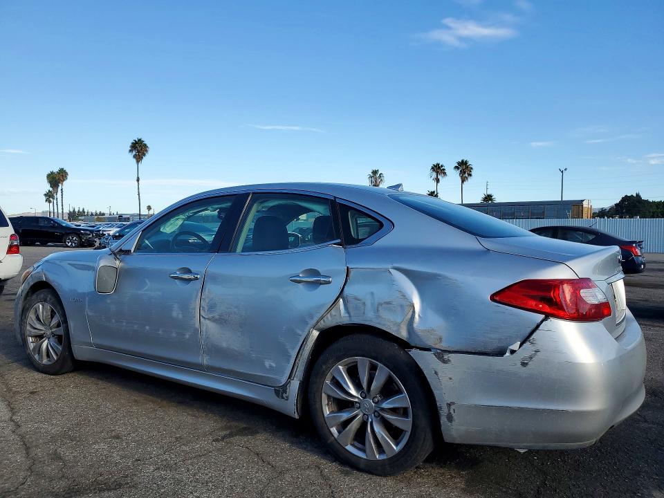 68305756 :رقم المزاد ، JN1EY1AP6CM910560 vin ، 2012 Infiniti M35h مزاد بيع