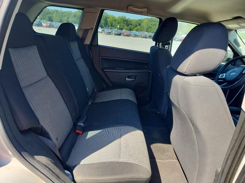 68215446 :رقم المزاد ، 1J4PR4GK5AC110670 vin ، 2010 Jeep Grand Cherokee مزاد بيع