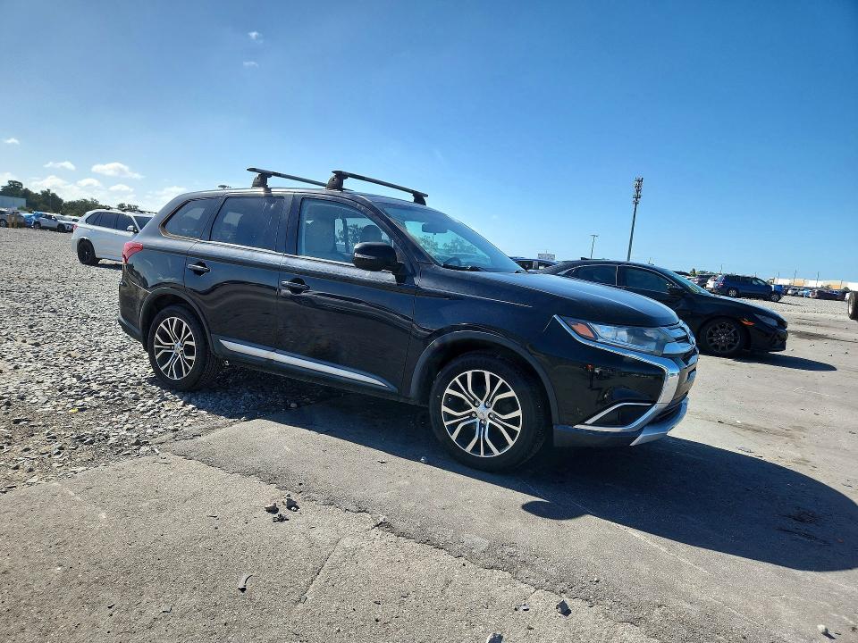 Aukcja sprzedaży 2017 Mitsubishi Outlander, vin: JA4AD3A35HZ039333, numer aukcji: 69125846