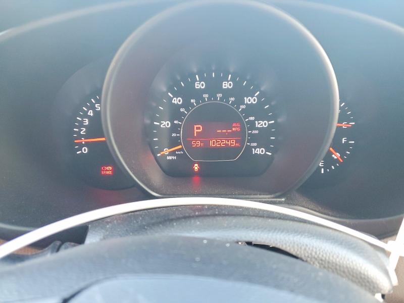 68620856 :رقم المزاد ، KNDJP3A5XF7175108         vin ، 2015 Kia Soul مزاد بيع