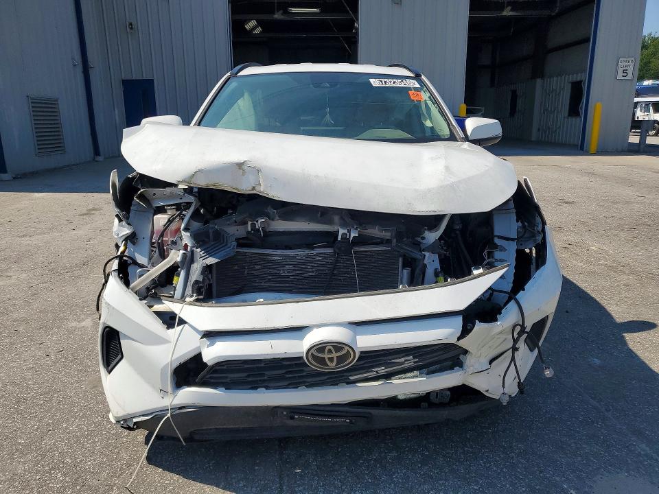Продаж на аукціоні авто 2021 Toyota Rav4, vin: 2T3K1RFV6MW123302, номер лоту: 67323546