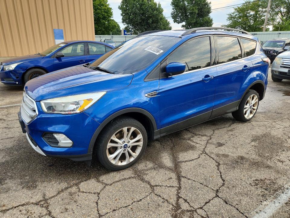 2018 Ford Escape მანქანა იყიდება აუქციონზე, vin: 1FMCU0GD7JUA76041, აუქციონის ნომერი: 69030396