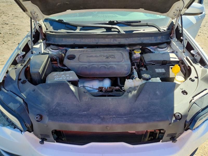 68843436 :رقم المزاد ، 1C4PJMLB4KD423773 vin ، 2019 Jeep Cherokee مزاد بيع