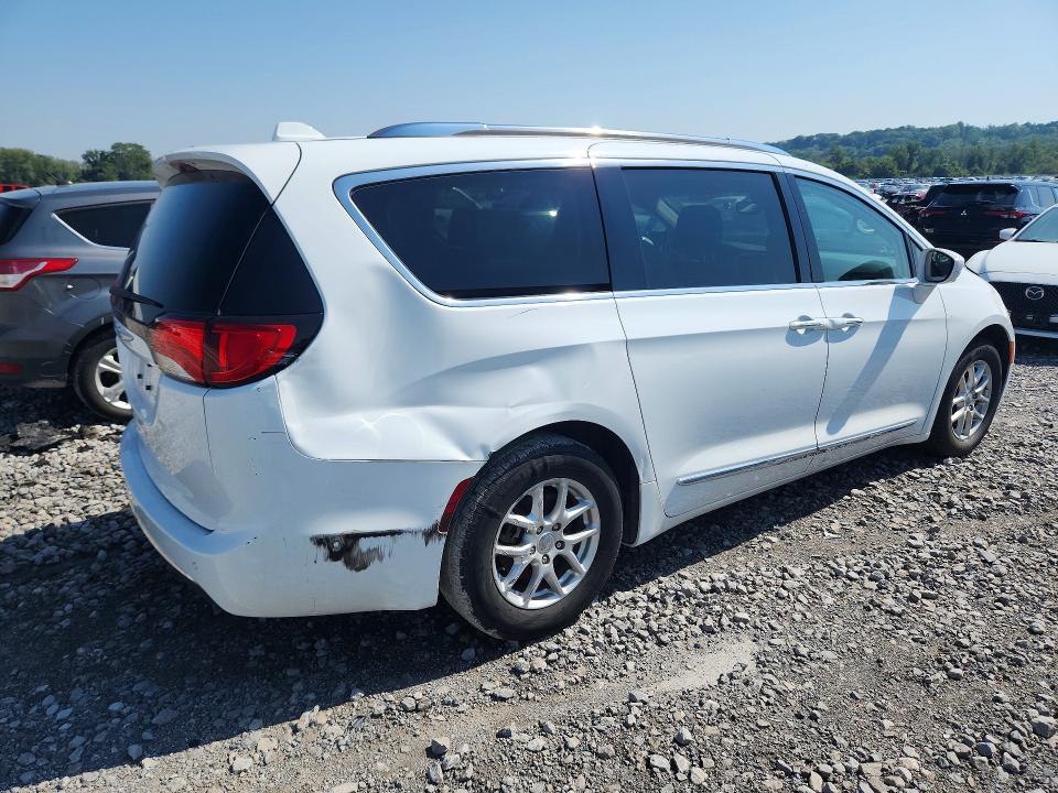Продажа на аукционе авто 2020 Chrysler Pacifica, vin: 2C4RC1BG8LR138829, номер лота: 69015166