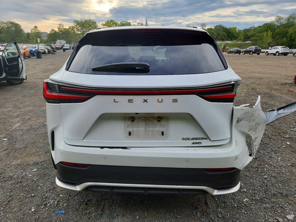 Продаж на аукціоні авто 2024 Lexus Nx 450h+, vin: JTJKKCFZ6R2037787, номер лоту: 68390086