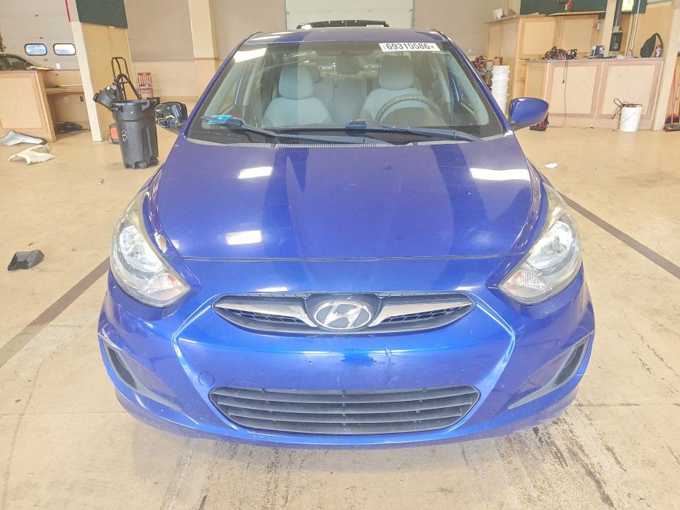 2012 Hyundai Accent მანქანა იყიდება აუქციონზე, vin: KMHCT4AE6CU262250, აუქციონის ნომერი: 69315586