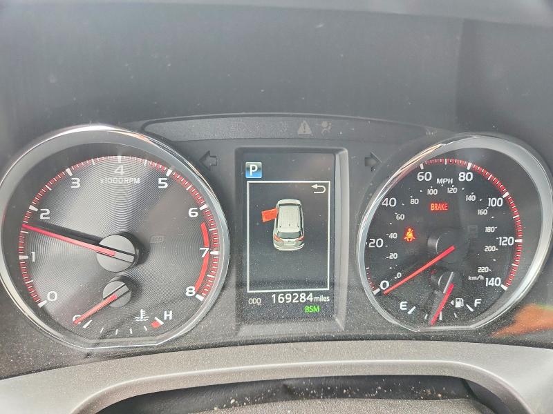 Продажа на аукционе авто 2016 Toyota Rav4, vin: JTMJFREV9GJ070869, номер лота: 71026786