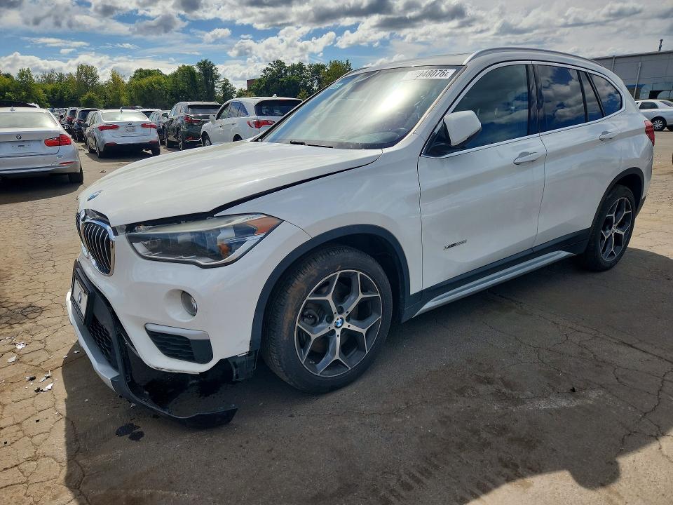 69948076 :رقم المزاد ، WBXHT3C33GP881167 vin ، 2016 Bmw X1 مزاد بيع