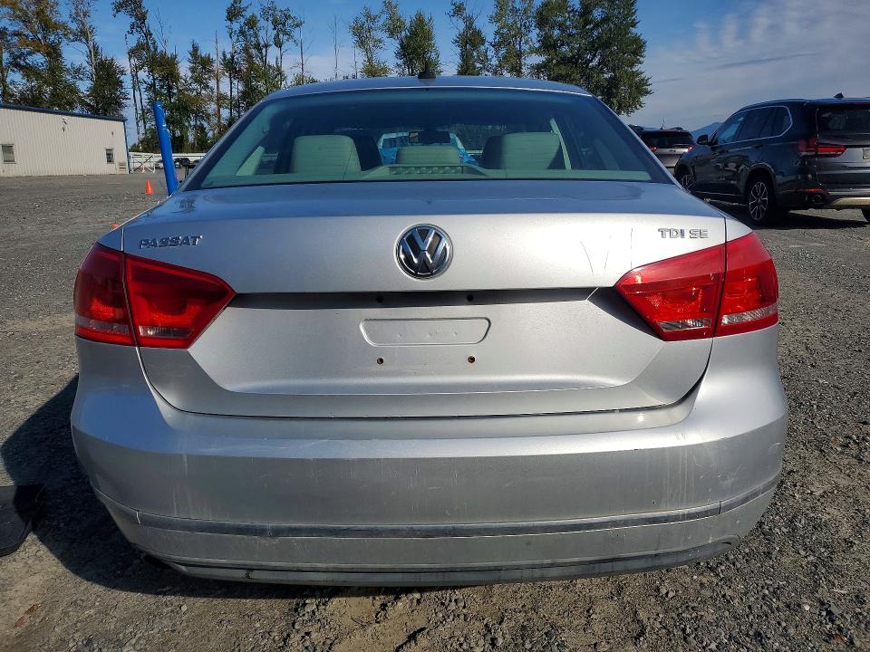2013 Volkswagen Passat მანქანა იყიდება აუქციონზე, vin: 1VWBN7A32DC043011, აუქციონის ნომერი: 70848876