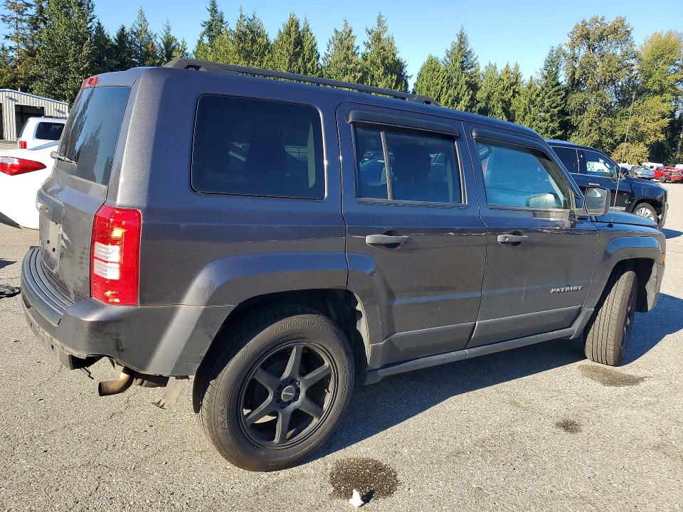 69056806 :رقم المزاد ، 1C4NJPBB2HD130845 vin ، 2017 Jeep Patriot مزاد بيع