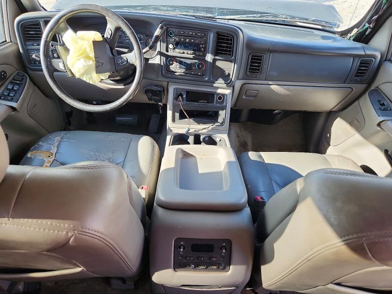69513636 :رقم المزاد ، 1GNEC13TX5R226209 vin ، 2005 Chevrolet Tahoe مزاد بيع