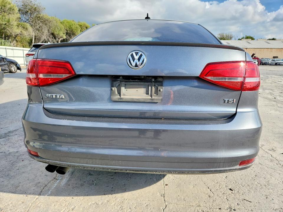 Aukcja sprzedaży 2015 Volkswagen Jetta, vin: 3VWD17AJ0FM320419, numer aukcji: 70288186