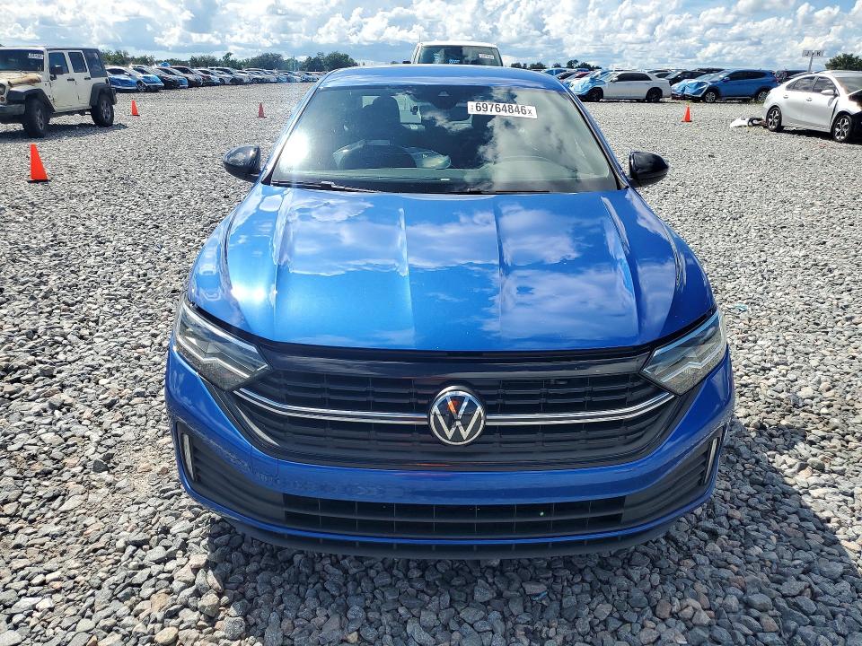 Продажа на аукционе авто 2023 Volkswagen Jetta, vin: 3VWBM7BU9PM018507, номер лота: 69764846