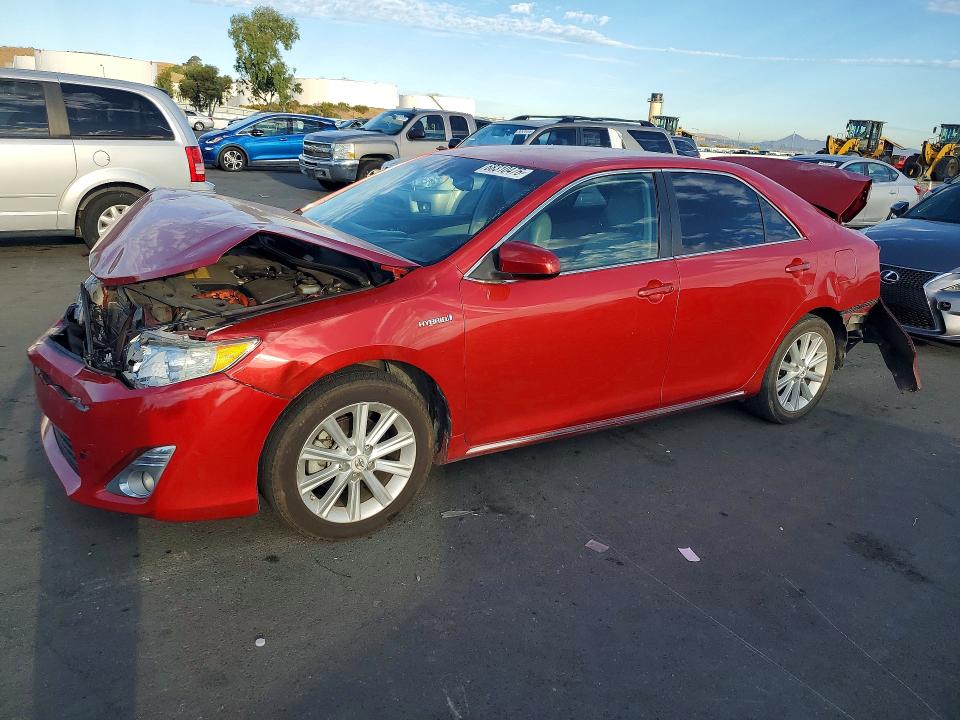 Auction sale of the 2012 Toyota Camry Hybrid, vin: 4T1BD1FK8CU010389, lot number: 68310476