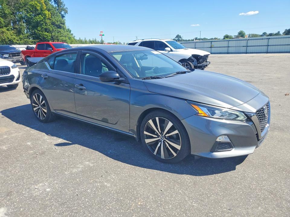 2019 Nissan Altima მანქანა იყიდება აუქციონზე, vin: 1N4BL4CV8KN324615, აუქციონის ნომერი: 70700396