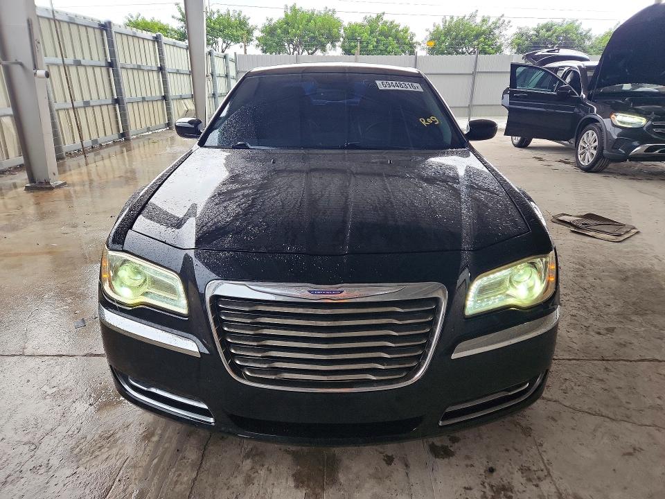 69448316 :رقم المزاد ، 2C3CCAAG5EH372964 vin ، 2014 Chrysler 300 مزاد بيع
