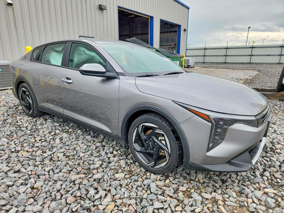 2025 Kia K4 მანქანა იყიდება აუქციონზე, vin: 3KPFU4DE7SE052201, აუქციონის ნომერი: 67016726