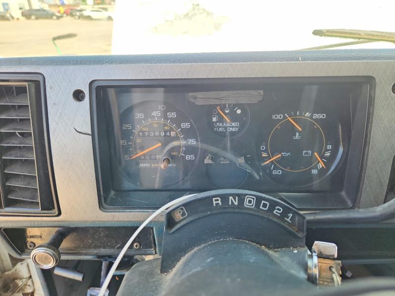 1992 Chevrolet G20 მანქანა იყიდება აუქციონზე, vin: 1GCEG25K9N7120210, აუქციონის ნომერი: 68200206