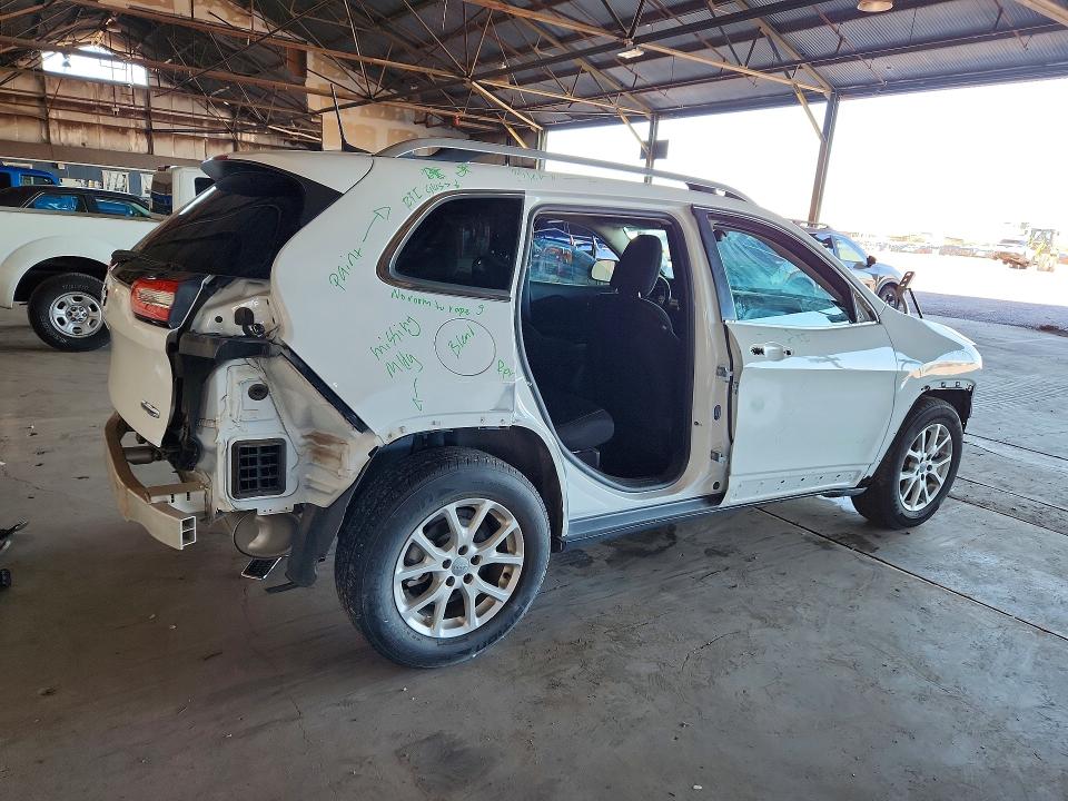 Продаж на аукціоні авто 2017 Jeep Cherokee, vin: 1C4PJLCB4HW668256, номер лоту: 70061906
