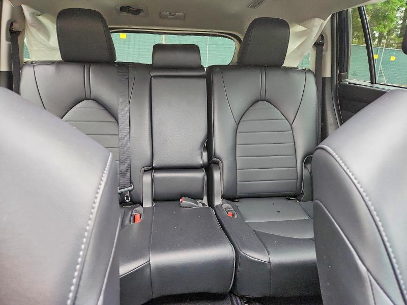 Продаж на аукціоні авто 2022 Toyota Highlander, vin: 5TDHZRBH7NS230008, номер лоту: 68414786