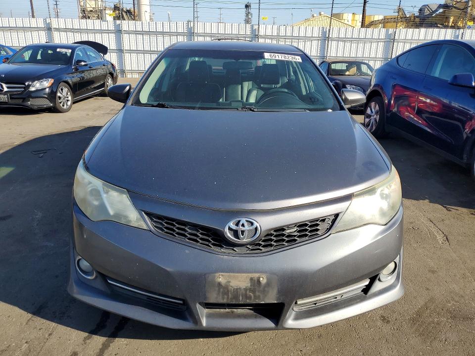 Продаж на аукціоні авто 2014 Toyota Camry, vin: 4T1BF1FK9EU445872, номер лоту: 69178236
