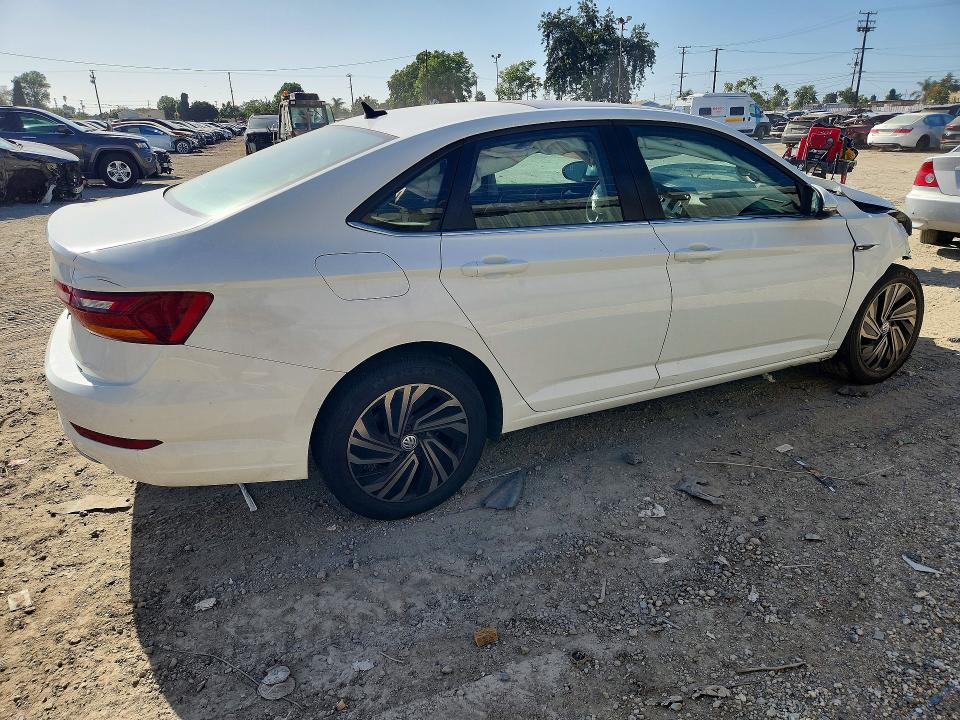 Продаж на аукціоні авто 2019 Volkswagen Jetta, vin: 3VWG57BU8KM103804, номер лоту: 69023436