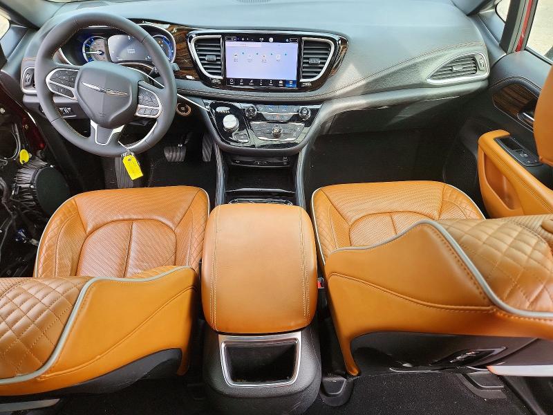 69127646 :رقم المزاد ، 2C4RC1N74PR504514 vin ، 2023 Chrysler Pacifica مزاد بيع
