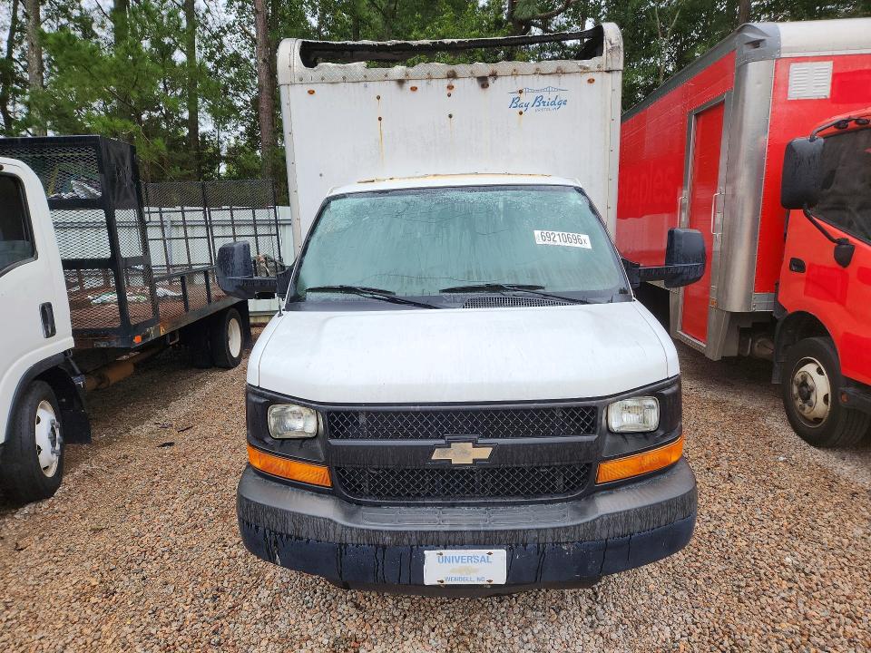 Продажа на аукционе авто 2015 Chevrolet Express, vin: 1GB3G3CG8F1225924, номер лота: 69210696