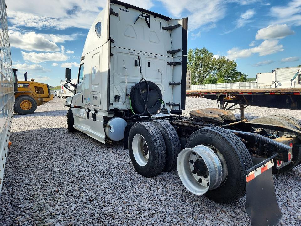 67661606 :رقم المزاد ، 3AKJHHDR2KSKB6124 vin ، 2019 Freightliner Cascadia 126 مزاد بيع