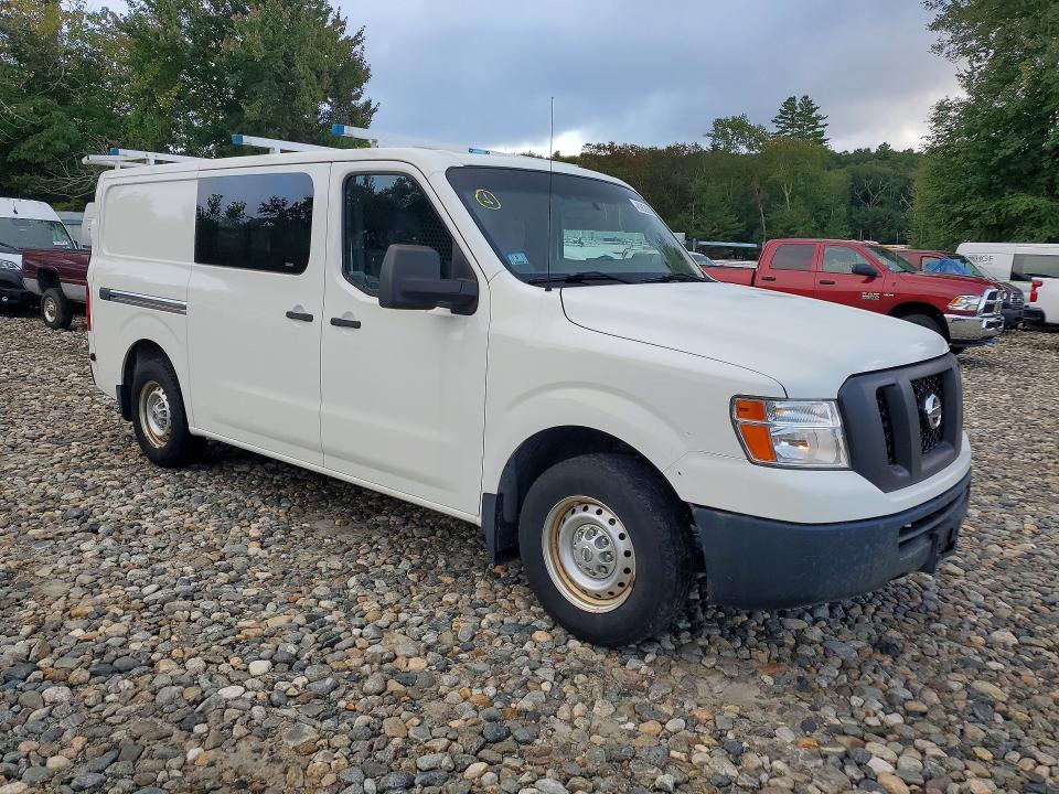 69820506 :رقم المزاد ، 1N6BF0KM8HN801004 vin ، 2017 Nissan Nv مزاد بيع