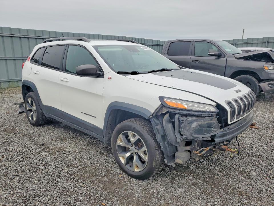Auction sale of the 2015 Jeep Cherokee, vin: 1C4PJMBS3FW623247, lot number: 66293786