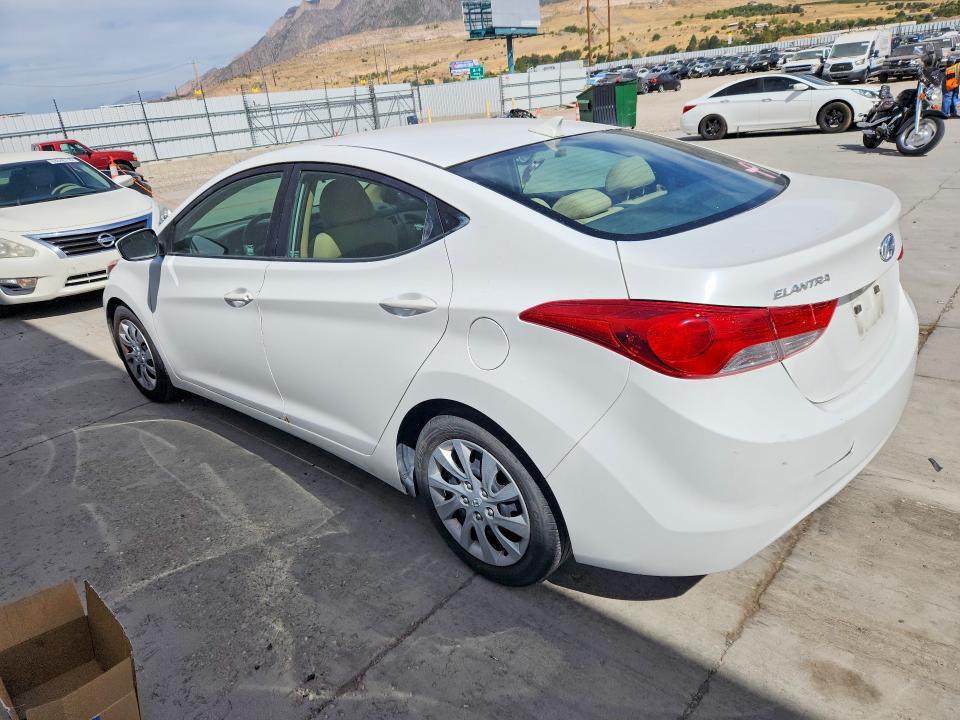 Продажа на аукционе авто 2013 Hyundai Elantra, vin: 5NPDH4AE2DH188363        , номер лота: 68995216