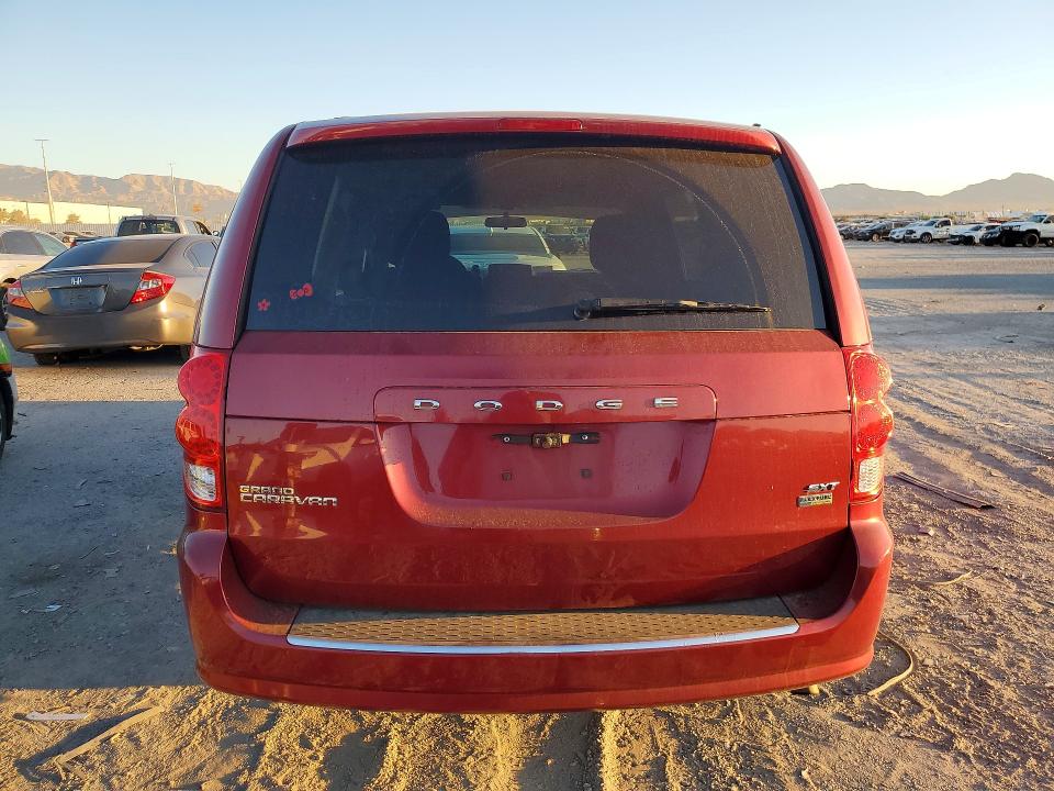 69339926 :رقم المزاد ، 2C4RDGCG2ER128217 vin ، 2014 Dodge Grand Caravan مزاد بيع