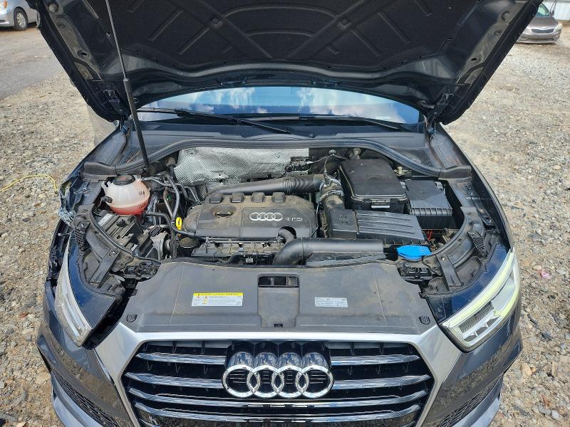 2018 Audi Q3 მანქანა იყიდება აუქციონზე, vin: WA1HCCFS7JR025523, აუქციონის ნომერი: 67800466