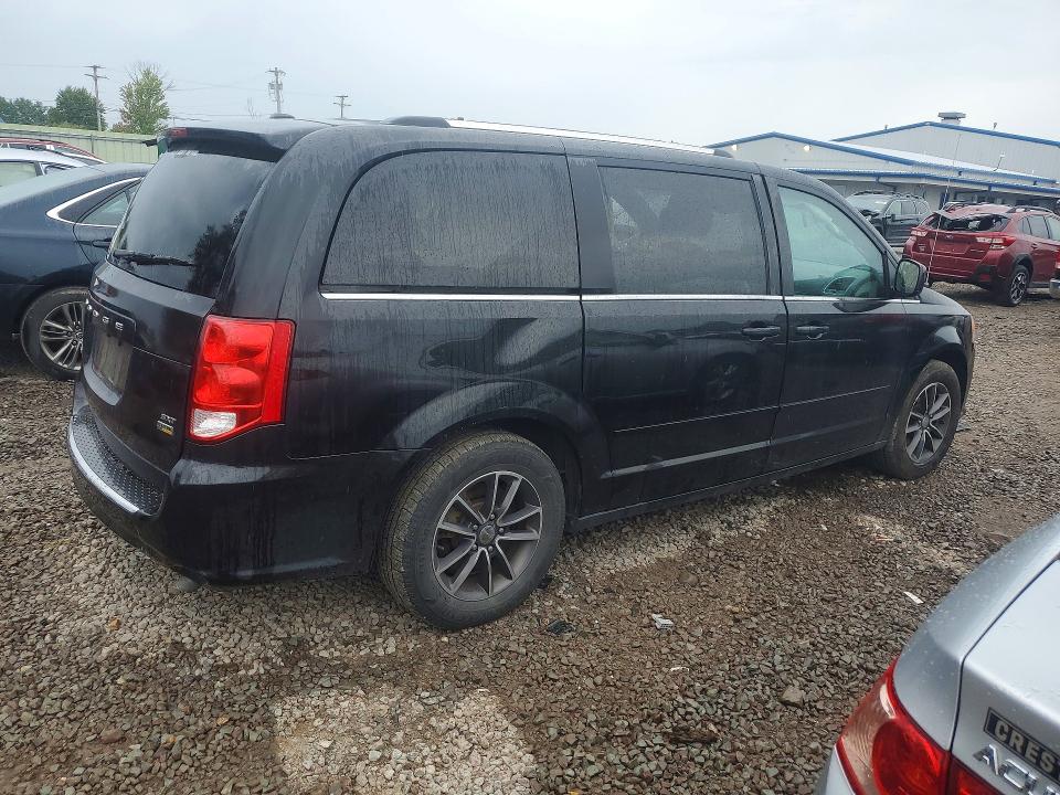 68449576 :رقم المزاد ، 2C4RDGCGXHR766090 vin ، 2017 Dodge Grand Caravan مزاد بيع