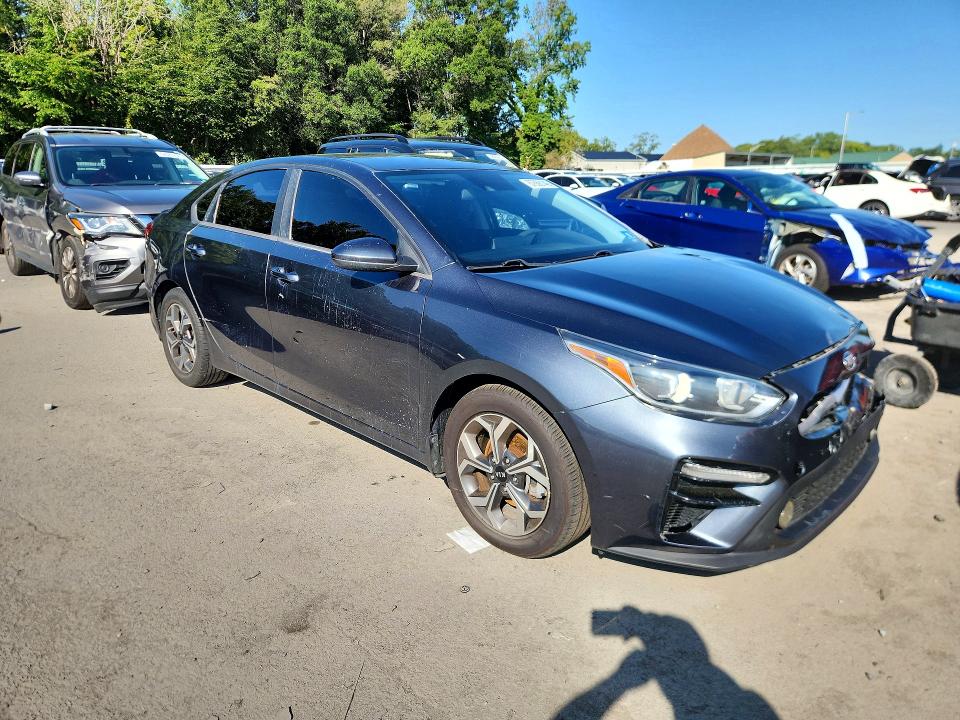 67666146 :رقم المزاد ، 3KPF24AD7KE083692 vin ، 2019 Kia Forte مزاد بيع