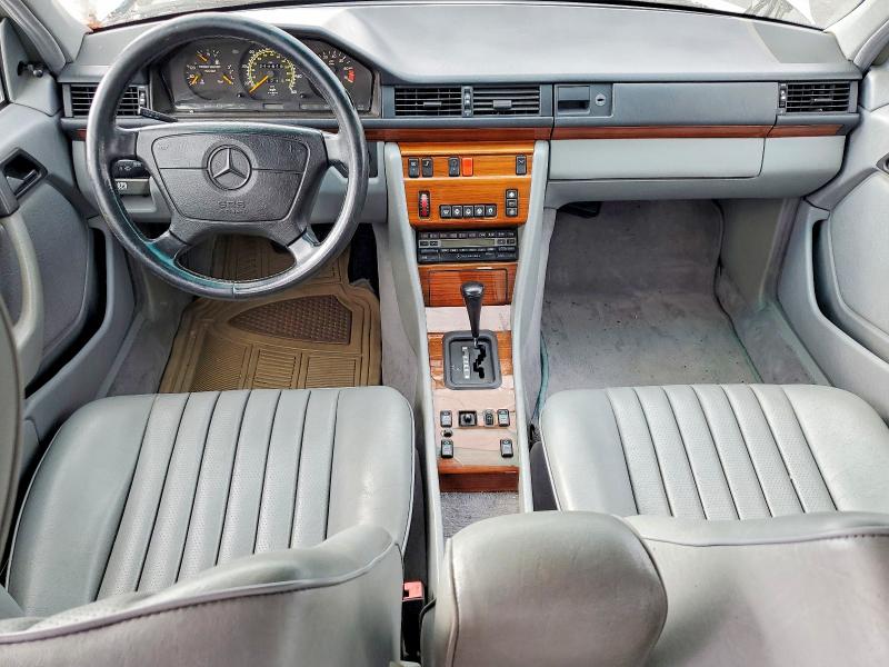 Продаж на аукціоні авто 1992 Mercedes-benz 300, vin: WDBEA26D0NB635657, номер лоту: 67351116